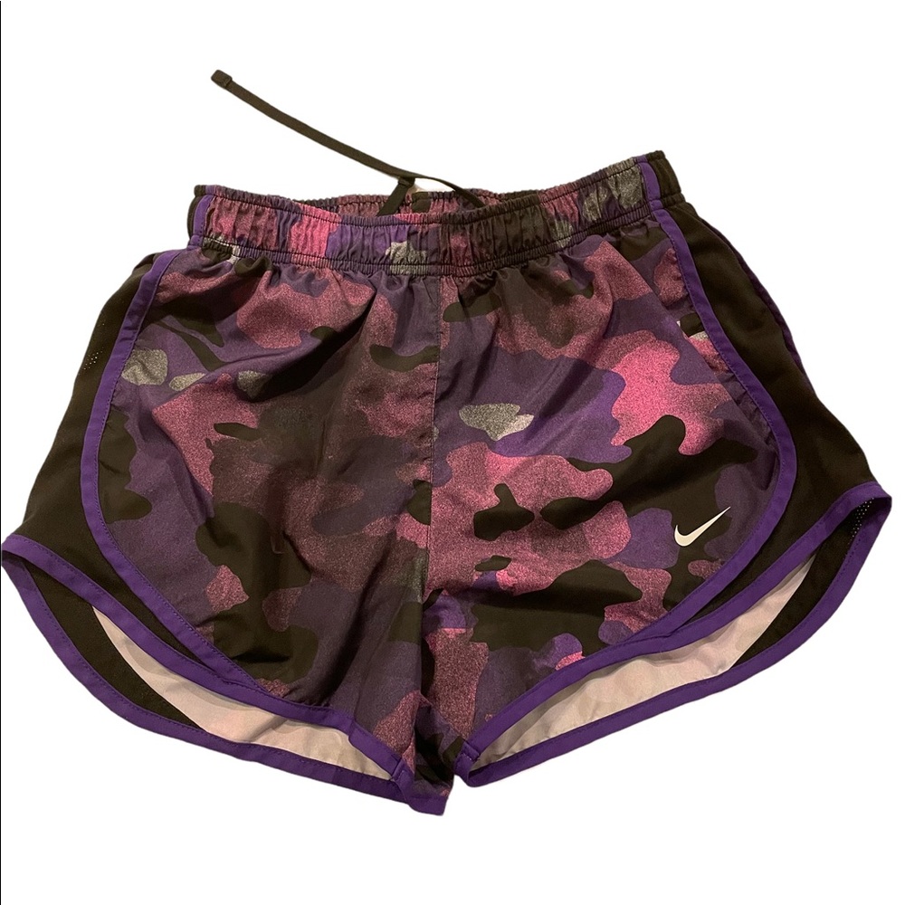 Nike dry fit size small running short